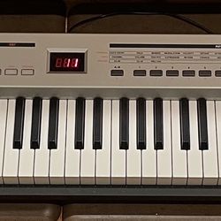 Roland A-37 76 Note MIDI Keyboard Controller