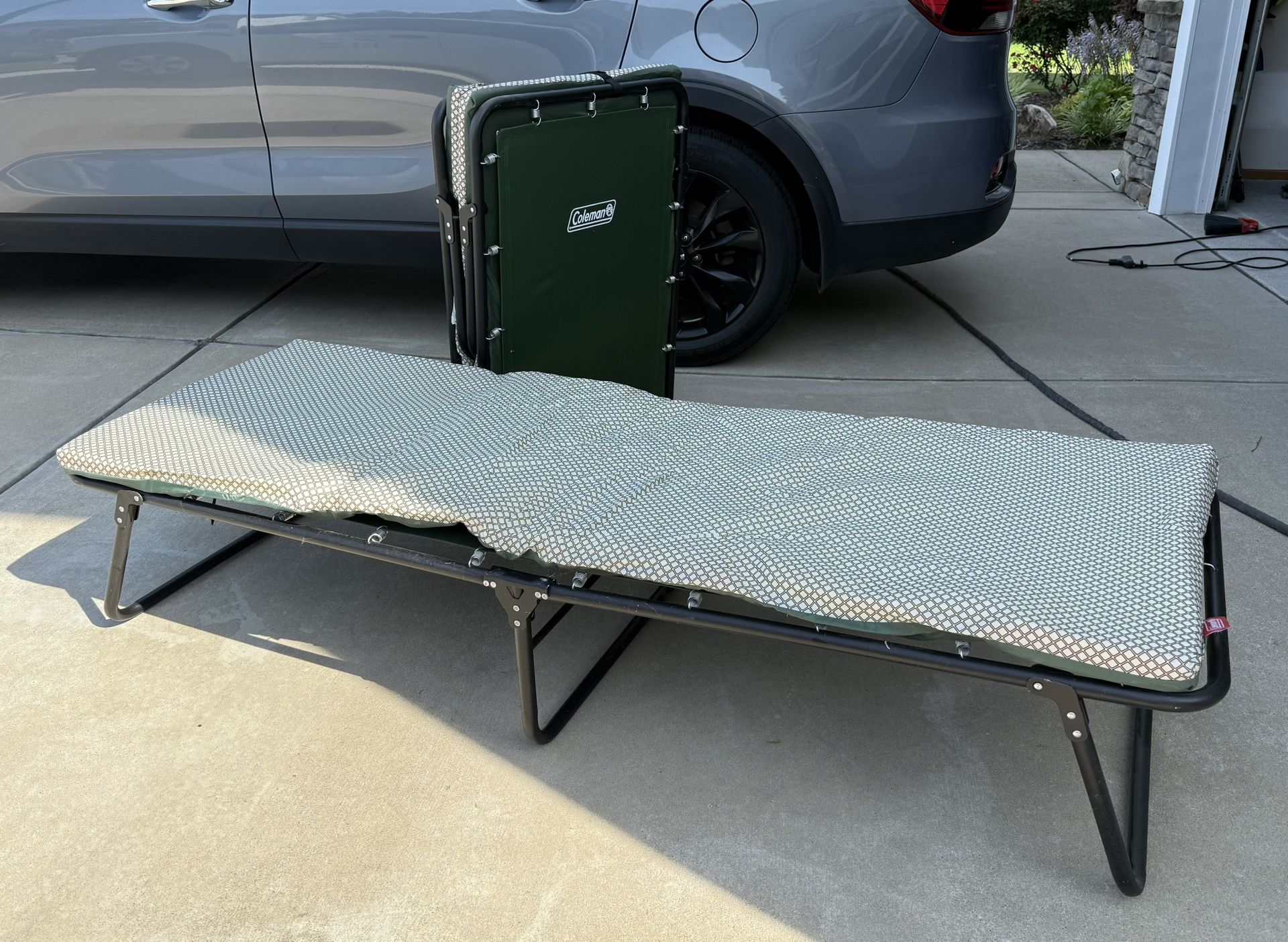 Camping Cot (Pair) Coleman