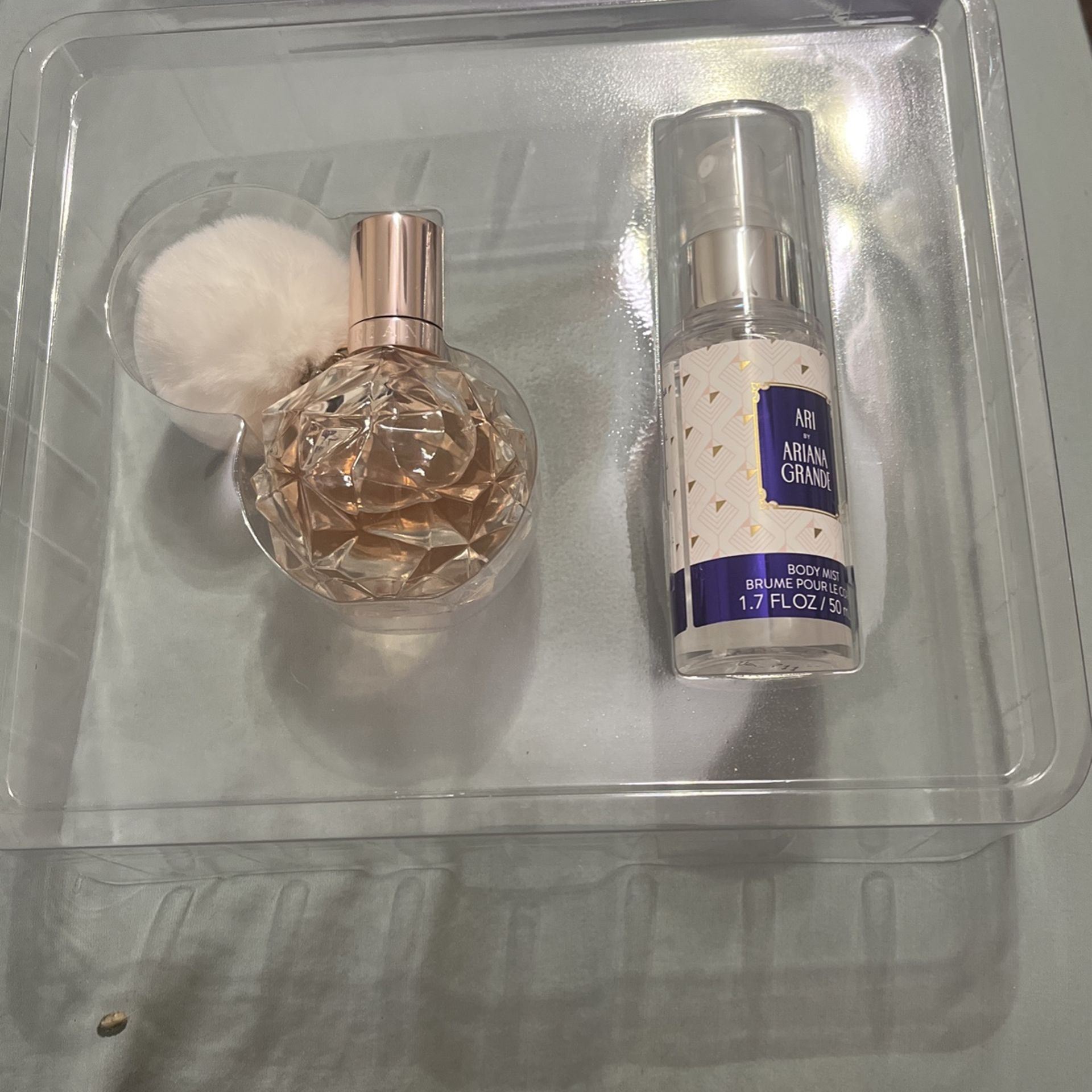 Ariana Grande Perfume Set