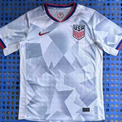 Usa National Team #10 Pulisic Size 10 years old