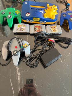 Nintendo 64 Pikachu Edition Bundle – Tested & Working – 3 Controllers + 3 Games