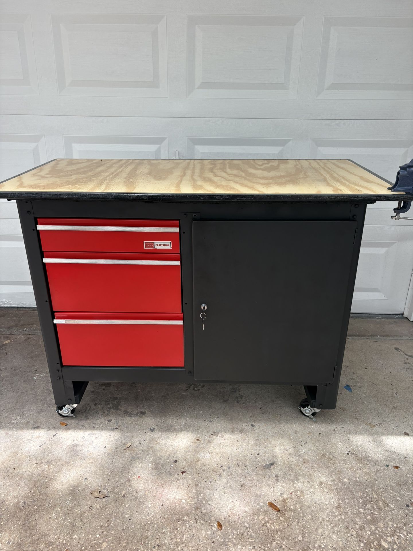Craftsman Workbench/Toolbox-Fully Restored-Like New, 3/4” Ply, Lock/keys, Vice, Swivel Lock Whls