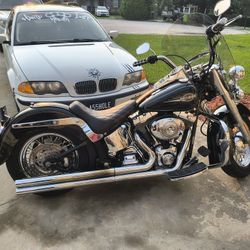 2006 Heritage Softail Classic With 36k.