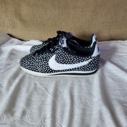 Nike Shoes For Women 