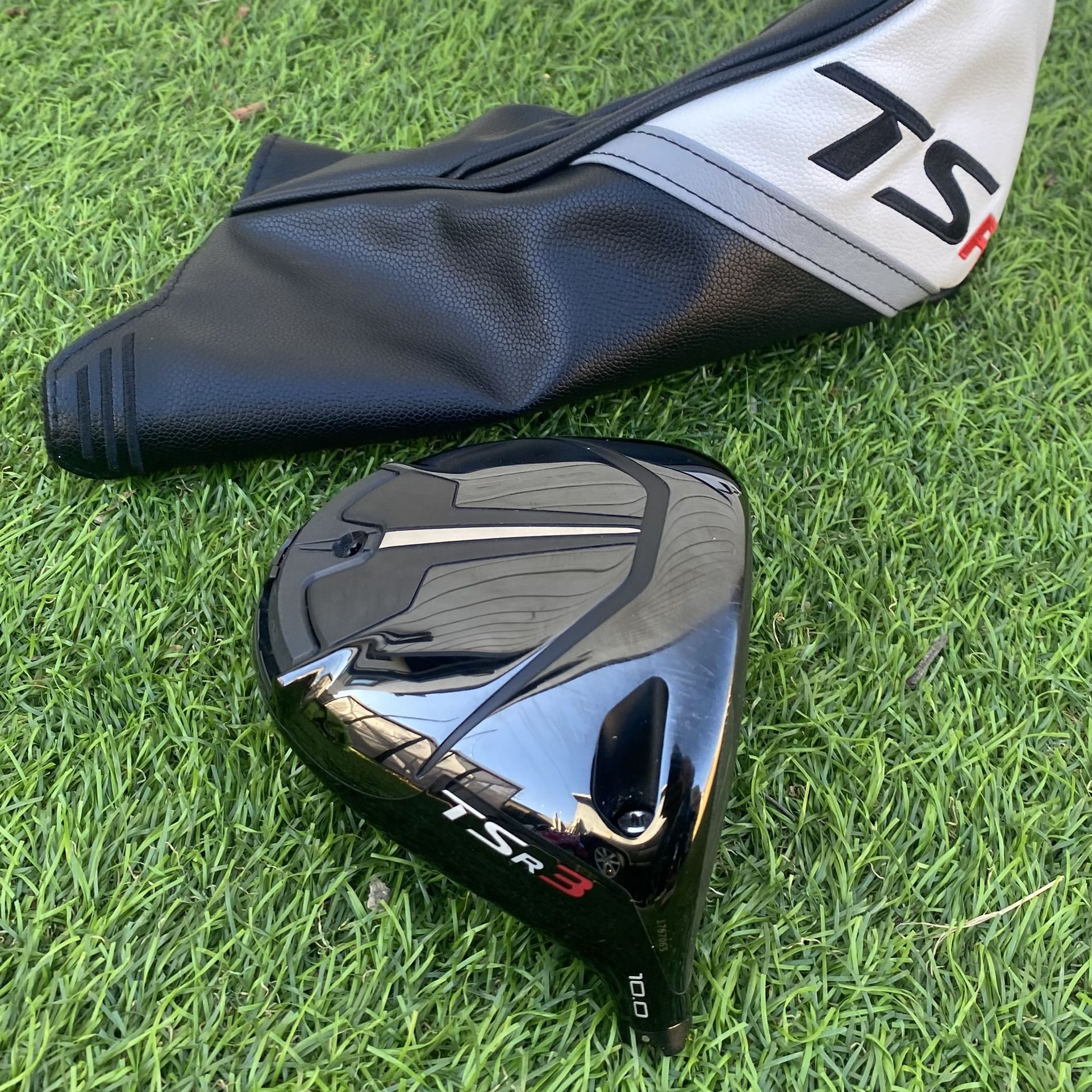 Titleist TSR3 Driver 10° Head And Head Cover Only