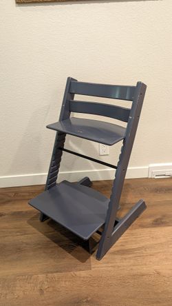 Stokke Tripp Trapp Chair - Blue, with rear stabilizer
