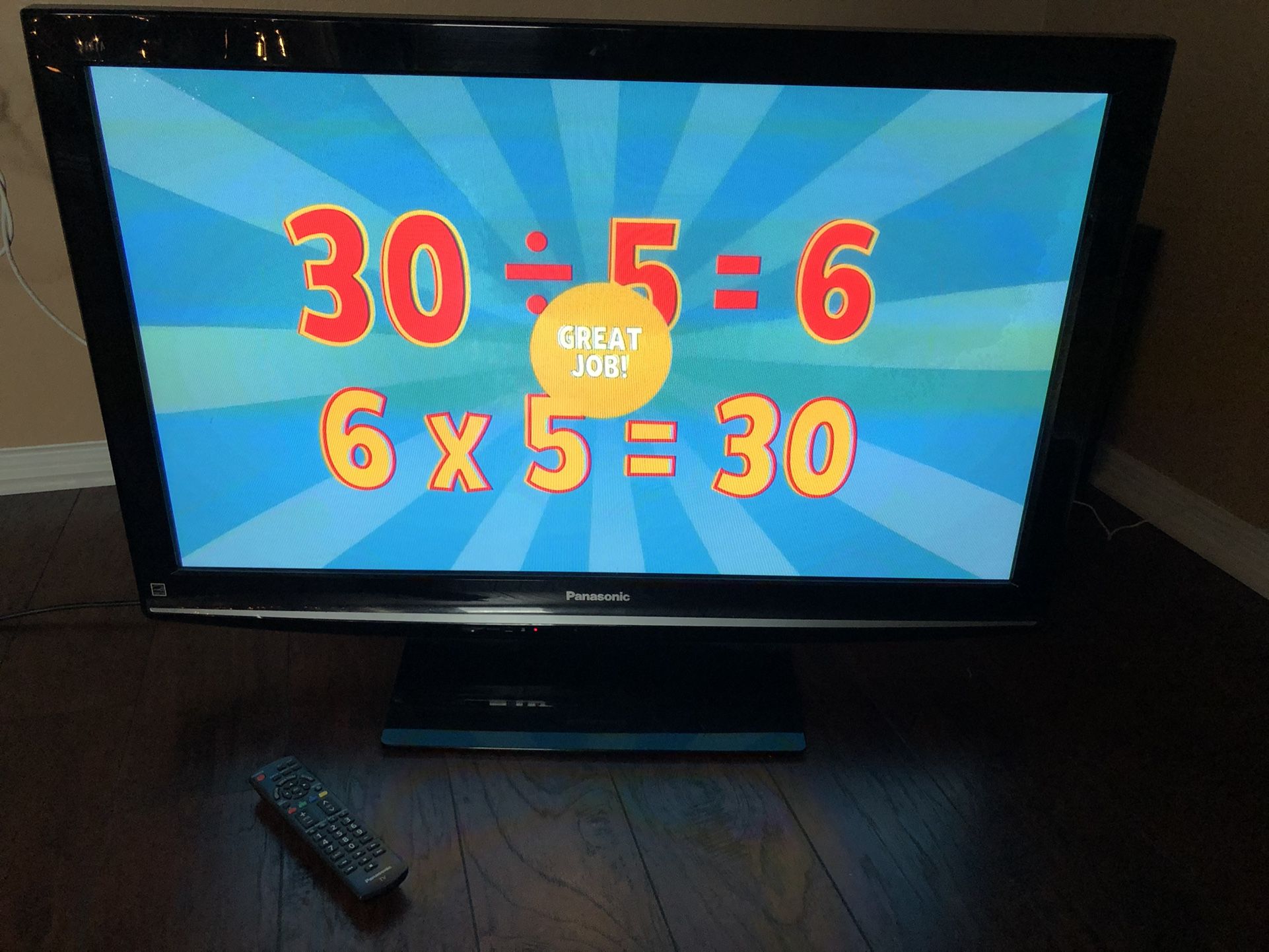 Panasonic 40inch T With remote
