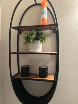 Modern Industrial Oval Wall Shelf – Black Metal & Wood