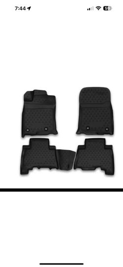 R5 Automotive Floor Mats 2013-2023 Toyota 4runner