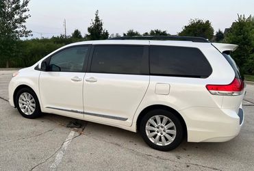 2014 Toyota Sienna