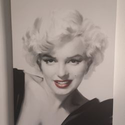 Black & White Marilyn Monroe Canvas Picture 