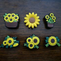 Lot Of 6 Sunflower Shoe Charms 