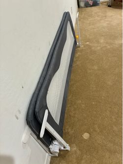 Bed rails for toddler