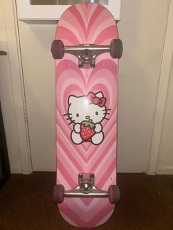 Hello Kitty Skateboard