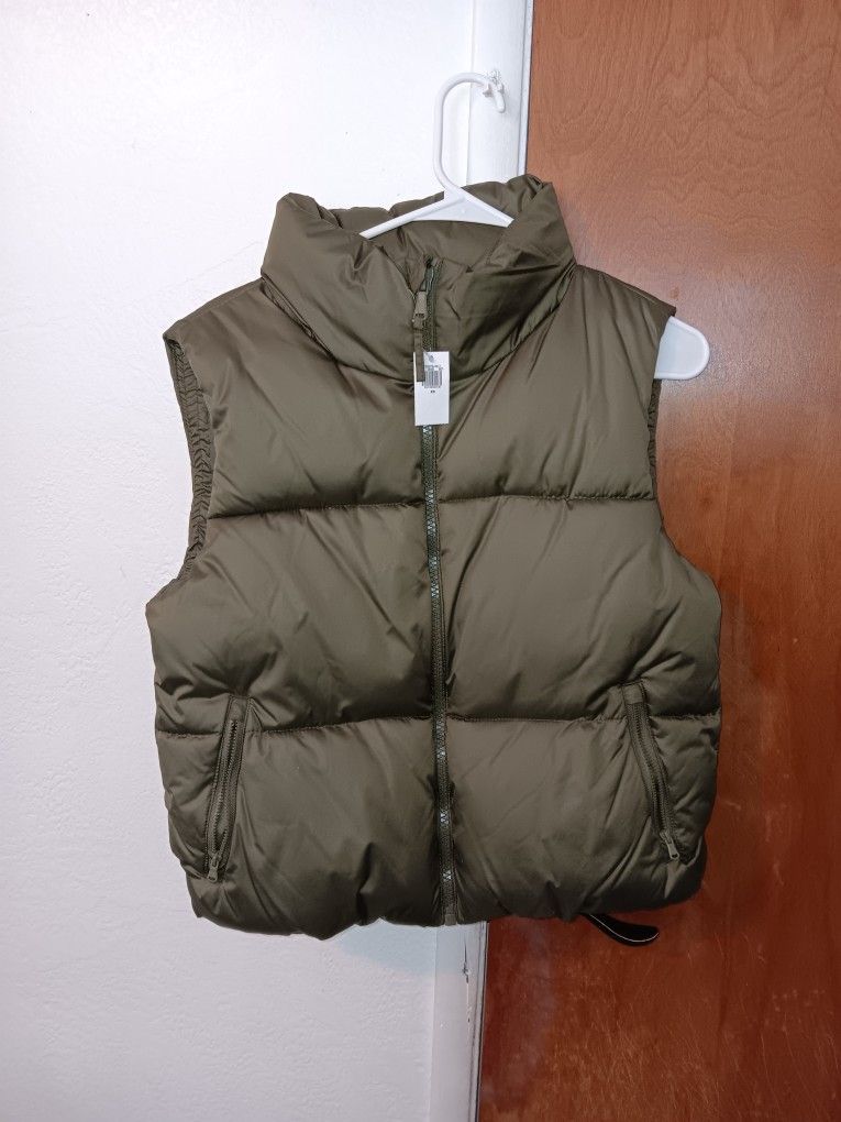 New Green Puffer Xsmall Fits Bigger