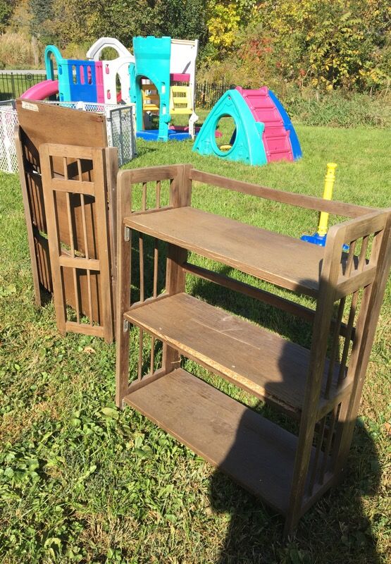 Folding shelves 2