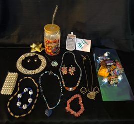 Thanksgiving/Friendsgiving Glass Tumbler #4