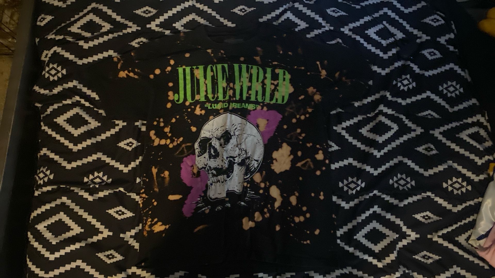 Black Graphic Design Shirts 