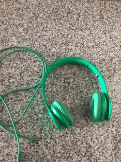 Beats Solo HD headphones