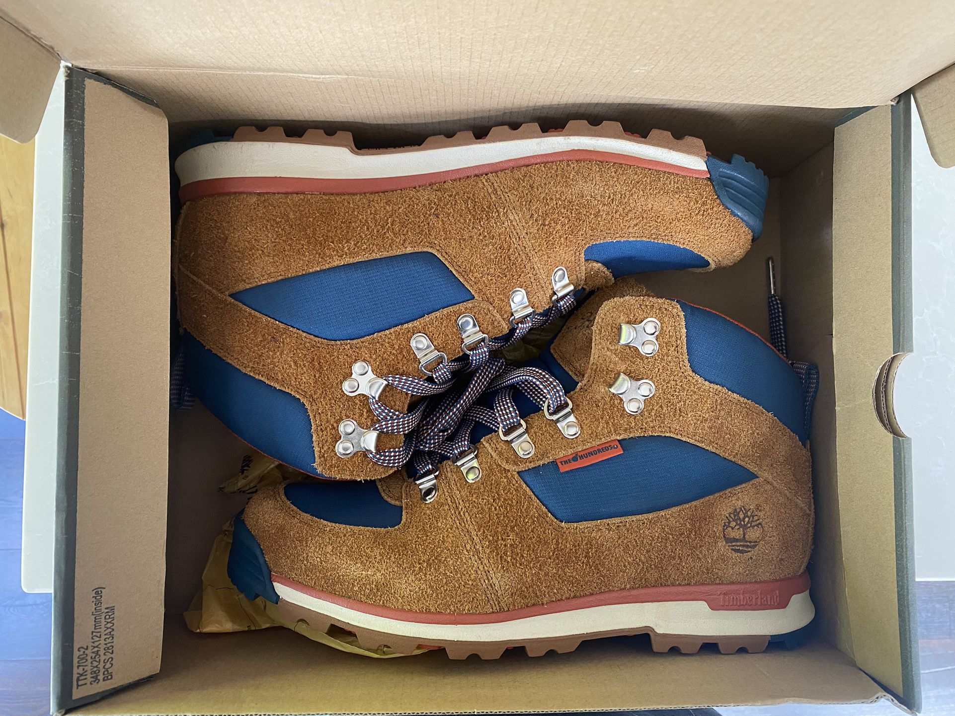 The hundreds X Timberland Boots Deadstock Size 9