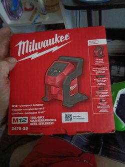 Milwaukee m12 compact inflator