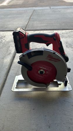 Milwaukee _Circular Saw