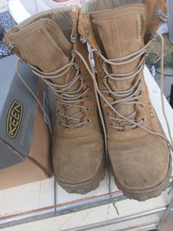 Boots size 6.