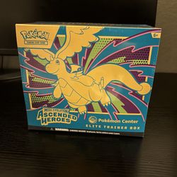 Pokemon Center ETB 