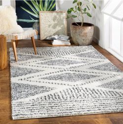 Grey And White Area Rug 5x 7