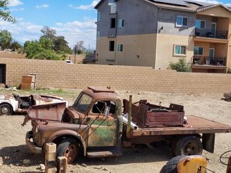 Historic trucks and cars need restoration  all for 10000