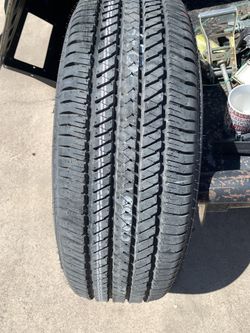 Tire 255-70-18 Bridgestone dueler