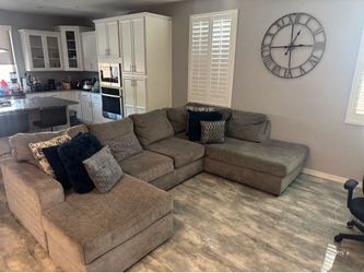 Living room sectional