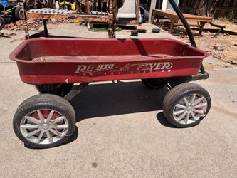 Radio Flyer Special Edition Red Wagon