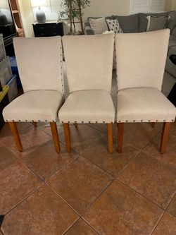 6 Dinning Chairs