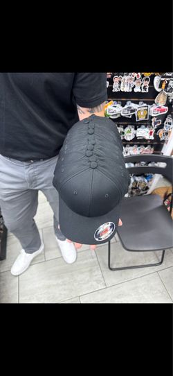 Flexfit blanks hats 🧢 14$ each