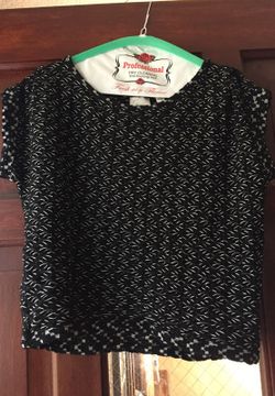 Black and white top