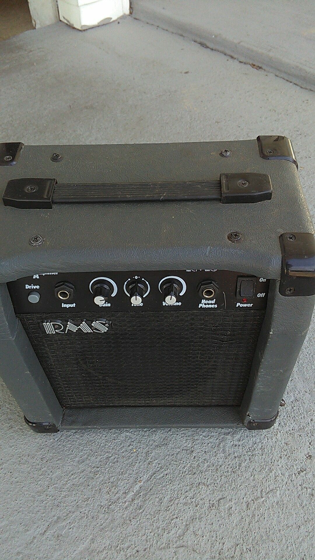 RMS Guitar Amplifier ( RMSG12 )