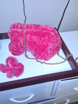 Clutch hand bag