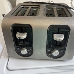 4 Slot Toaster
