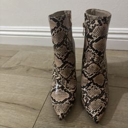Elisabet Lang Booties 