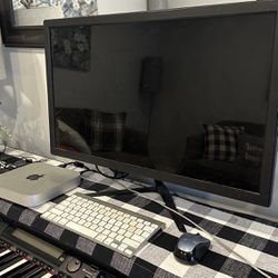 Mac mini M1 | Monitor 