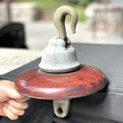 Lifting  Fixture   Locke  1948