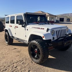 Jeep Wrangler Sahara