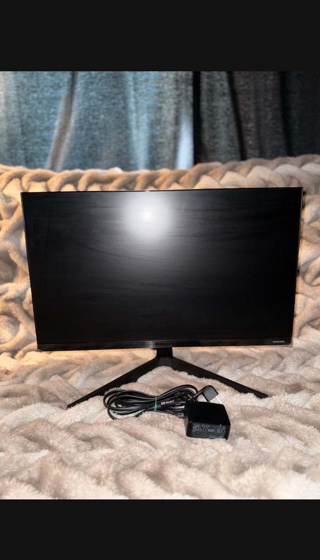 Samsung 24” T350 Monitor
