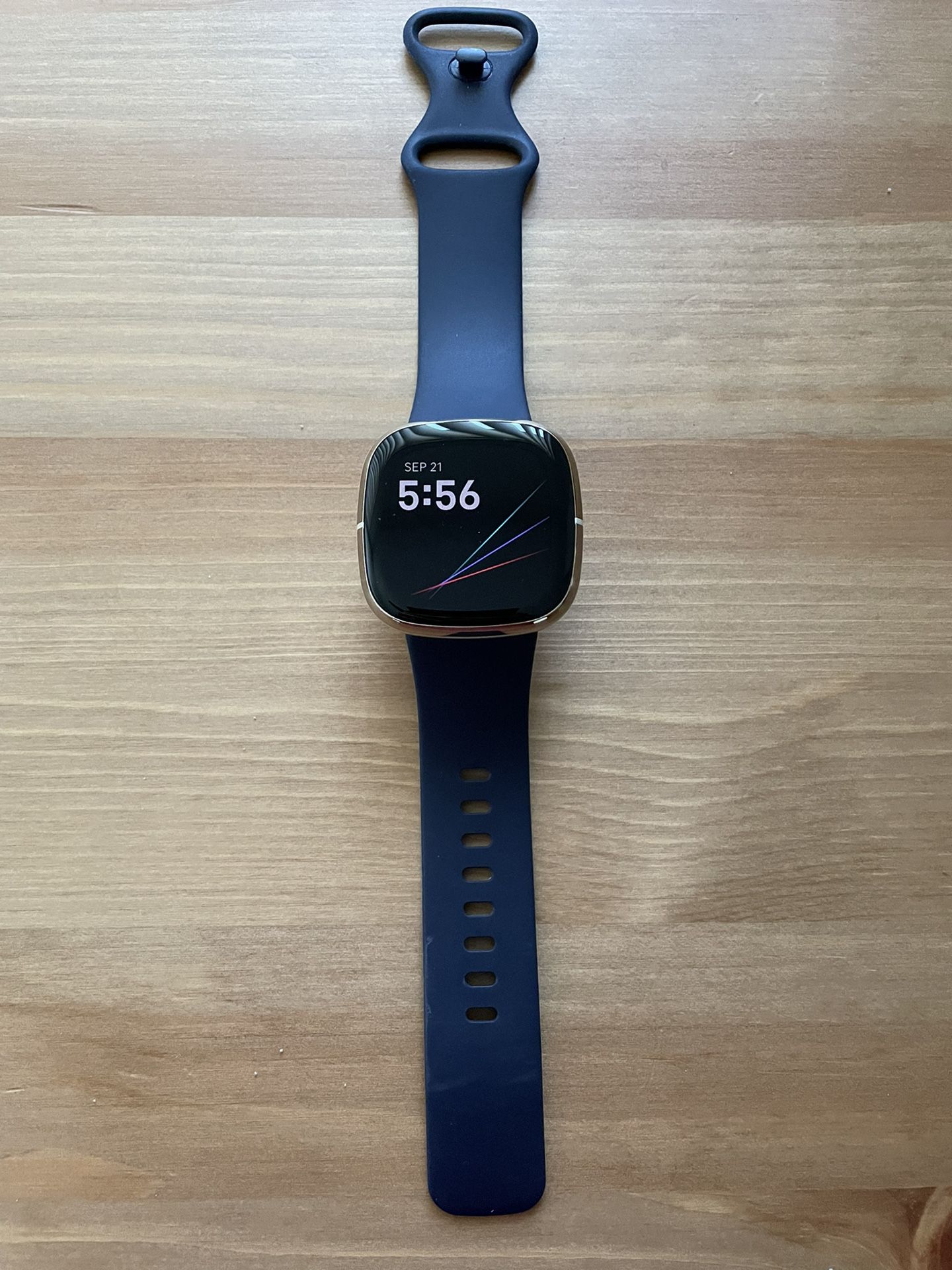 Fitbit Sense Gold With Extra Bands 