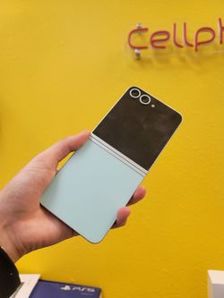 Samsung galaxy ZFlip 7 unlocked