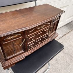 Antique jewelry Box