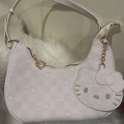Hello Kitty purse < NEW)