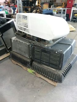 Ac unit for parts maybe 1 or 2 stiil working