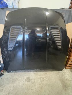 Nissan hood